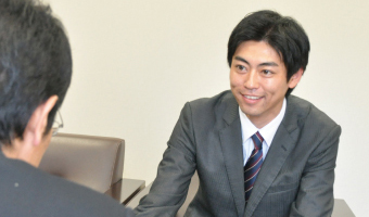 営業 市川(2012年入社)